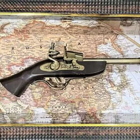 Antique gun glass frame - 002