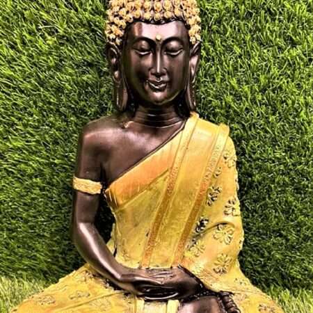 Good looking statue for living area - 025