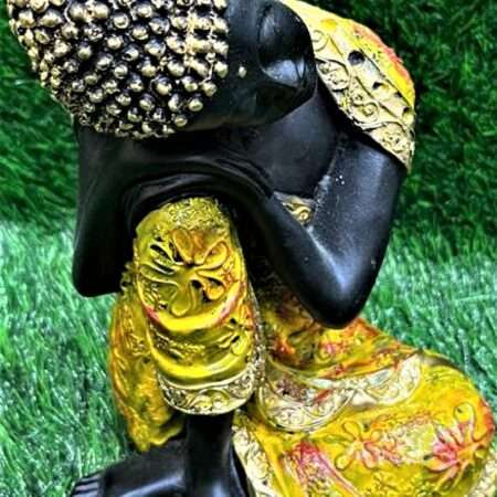 Good looking statue for living area - 032