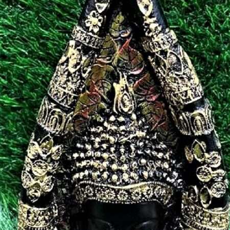 Good looking statue for living area - 034