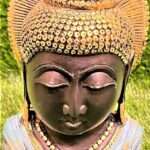 Good looking statue for living area - 036